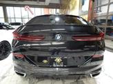 Thumbnail of 2021 Carbon Black Metallic BMW X6
