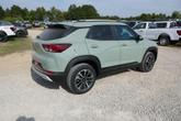 Thumbnail of 2026 Green Chevrolet Trailblazer
