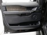 Thumbnail of 2019 Agate Black Metallic Ford Expedition