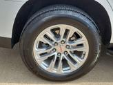 Thumbnail of 2022 White Frost Tri-Coat GMC Yukon