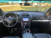 Thumbnail of 2017 WHITE Ford Explorer