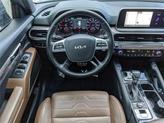 Thumbnail of 2022 Everlasting Silver Kia Telluride