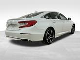 Thumbnail of 2018 Platinum White Pearl Honda Accord