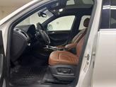 Thumbnail of 2010 Ibis White Audi Q5