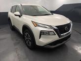 Thumbnail of 2022 Pearl White Tricoat Nissan Rogue