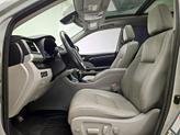 Thumbnail of 2018 Silver Toyota Highlander
