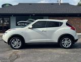 Thumbnail of 2014 White Pearl Nissan Juke
