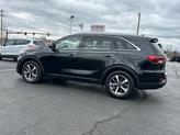 Thumbnail of 2019 Ebony Black Kia Sorento