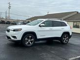Thumbnail of 2019 Bright White Clearcoat Jeep Cherokee
