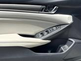 Thumbnail of 2019 Platinum White Pearl Honda Accord