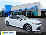 Photo of 2022 Super White Toyota Camry
