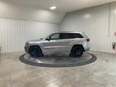 Thumbnail of 2018 Billet Silver Metallic Clearcoat Jeep Grand Cherokee