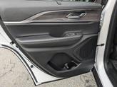 Thumbnail of 2025 Bright White Clearcoat Jeep Grand Cherokee
