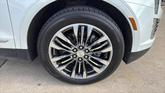 Thumbnail of 2018 Crystal White Tricoat Cadillac XT5
