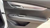Thumbnail of 2018 Crystal White Tricoat Cadillac XT5