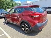 Thumbnail of 2019 Cayenne Red Metallic Nissan Kicks