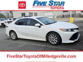 Photo of 2020 Super White Toyota Camry