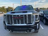 Thumbnail of 2024 Onyx Black GMC Sierra 2500