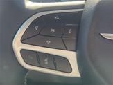 Thumbnail of 2023 Bright White Clearcoat Chrysler Pacifica