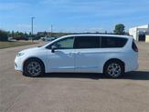 Thumbnail of 2023 Bright White Clearcoat Chrysler Pacifica