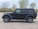 Thumbnail of 2025 Black Clear-Coat Exterior Paint Jeep Wrangler 4xe