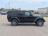 Thumbnail of 2025 Black Clear-Coat Exterior Paint Jeep Wrangler 4xe