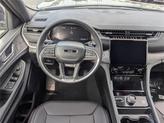 Thumbnail of 2025 Diamond Black Crystal Pearl-Coat Exterior Paint Jeep Grand Cherokee