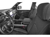 Thumbnail of 2026 Diamond Black Crystal Pearl-Coat Exterior Paint RAM 1500