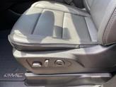 Thumbnail of 2024 Onyx Black GMC Yukon XL