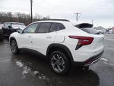 Thumbnail of 2025 White Chevrolet Trax