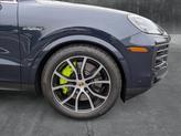 Thumbnail of 2025 Algarve Blue Metallic Porsche Cayenne