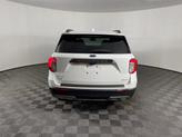 Thumbnail of 2021 Oxford White Ford Explorer