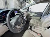 Thumbnail of 2016 Crystal Black Pearl Honda Odyssey