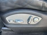 Thumbnail of 2020 Dolomite Silver Metallic Porsche Macan