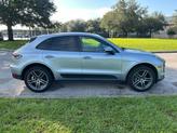 Thumbnail of 2020 Dolomite Silver Metallic Porsche Macan