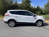 Thumbnail of 2015 White Ford Escape