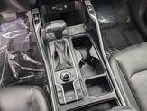 Thumbnail of 2024 Glacial White Pearl Kia Sorento