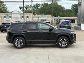 Thumbnail of 2026 Mosaic Black Metallic Chevrolet Equinox