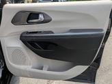 Thumbnail of 2024 Diamond Black Crystal Pearlcoat Chrysler Pacifica