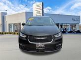 Thumbnail of 2024 Diamond Black Crystal Pearlcoat Chrysler Pacifica
