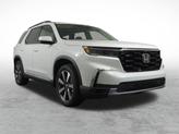 Thumbnail of 2025 Platinum White Pearl Honda Pilot