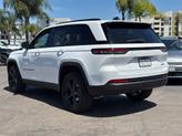 Thumbnail of 2025 Bright White Clearcoat Jeep Grand Cherokee