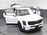 Thumbnail of 2022 Glacial White Pearl Kia Telluride