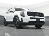 Thumbnail of 2022 Glacial White Pearl Kia Telluride