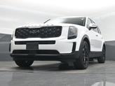 Thumbnail of 2022 Glacial White Pearl Kia Telluride