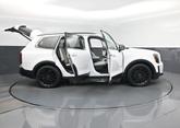 Thumbnail of 2022 Glacial White Pearl Kia Telluride