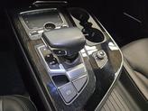 Thumbnail of 2019 Navarra Blue Metallic Audi Q7