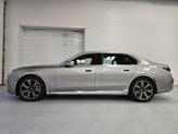 Thumbnail of 2025 Space Silver Metallic BMW i7