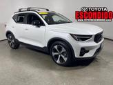 Photo of 2023 Crystal White Metallic Volvo XC40