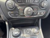 Thumbnail of 2019 Diamond Black Jeep Cherokee